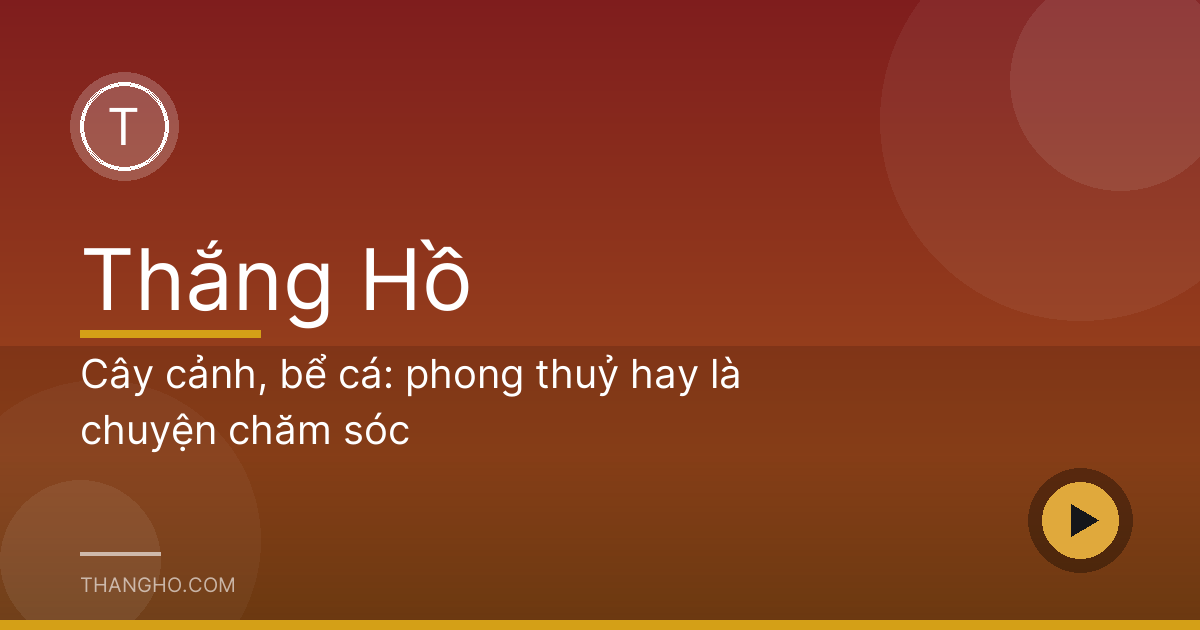 Góc ban công căn hộ với nhiều chậu cây xanh tươi tốt